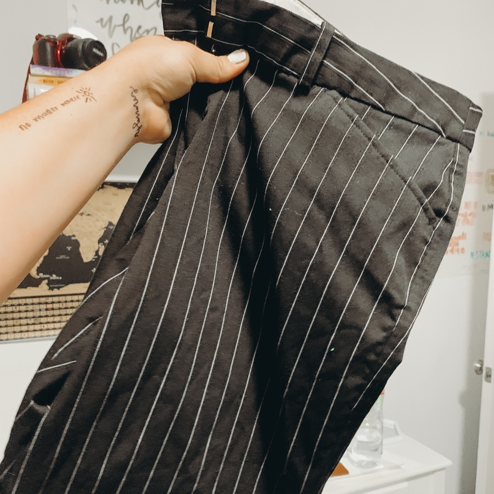 Worthington black and white stripped pants